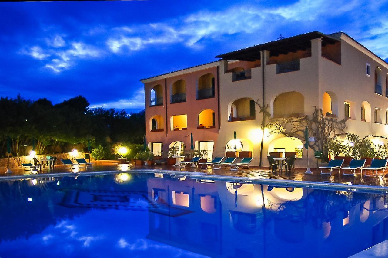 Nicolaus Club Torre Moresca Орозеи Экстерьер фото