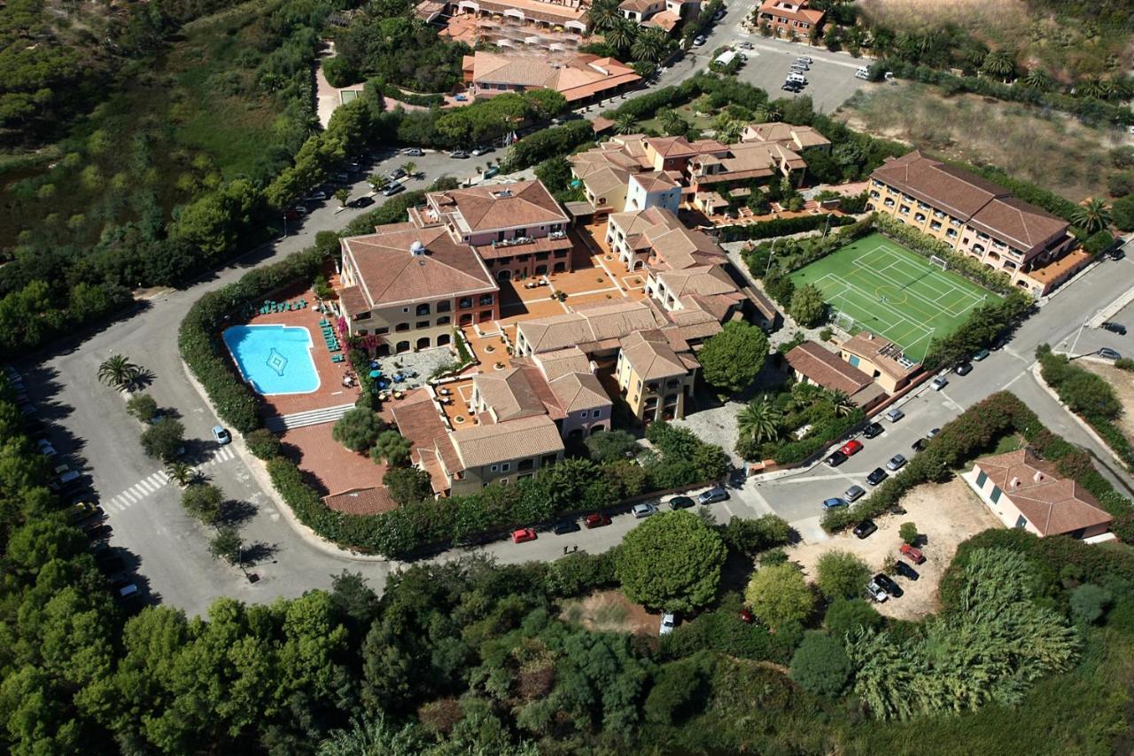 Nicolaus Club Torre Moresca Орозеи Экстерьер фото