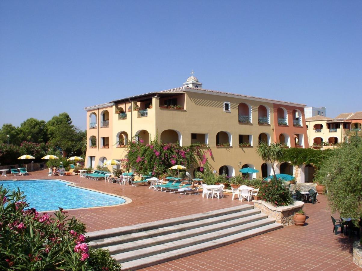 Nicolaus Club Torre Moresca Орозеи Экстерьер фото